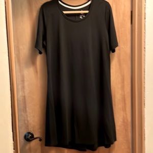 Isaac Mizrahi black dress